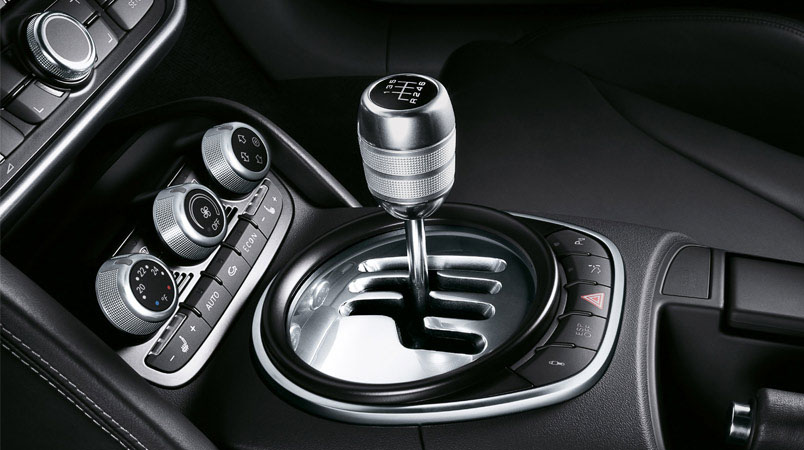 Audi R8 6-speed manual transmissions